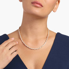 Elegant Alternating Pear and Round Diamond Necklace