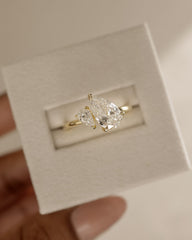Double Pear Shape Lab Grown Diamond Toi et Moi Ring