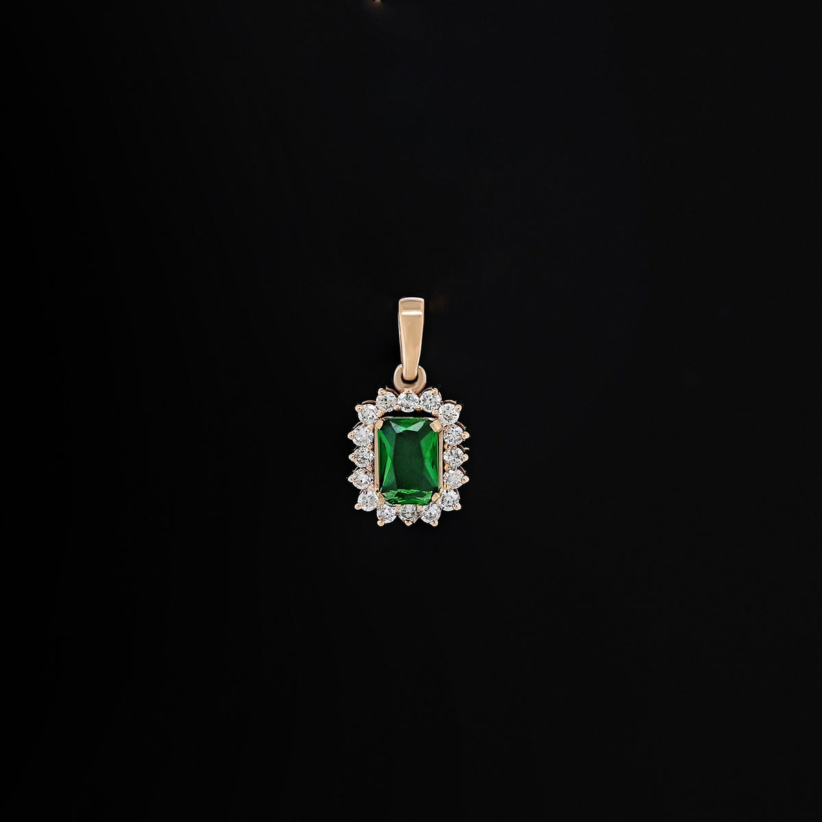 2 ct emerald pendant