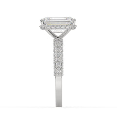 Luxury Emerald-Cut lab Grown Diamond Engagement Ring