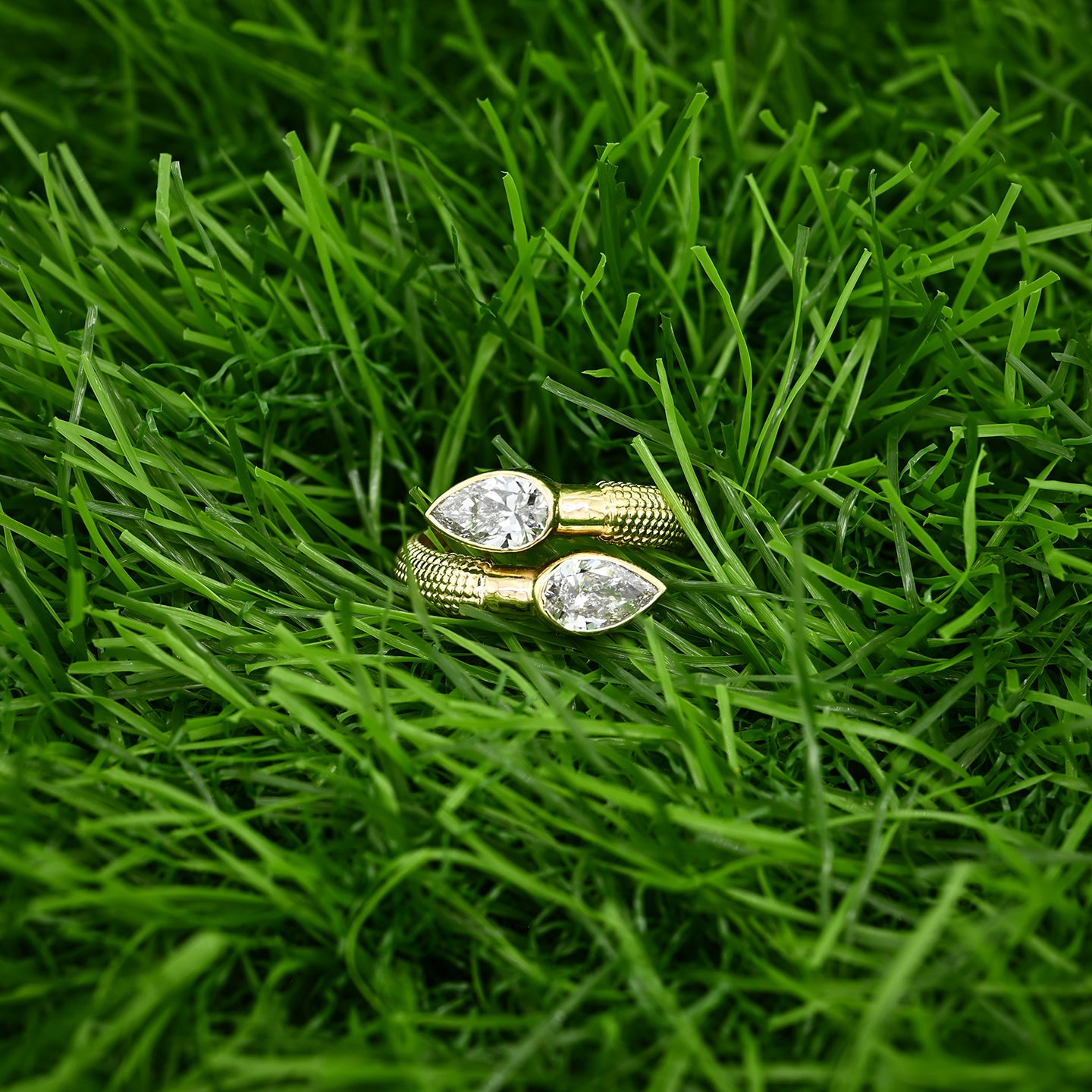 Twin Pear Lab Diamond Open Toi Et Moi Ring
