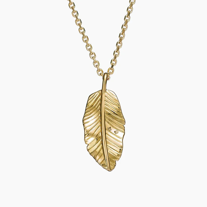 0.10 CTW Round Lab Diamond Leaf Pendant